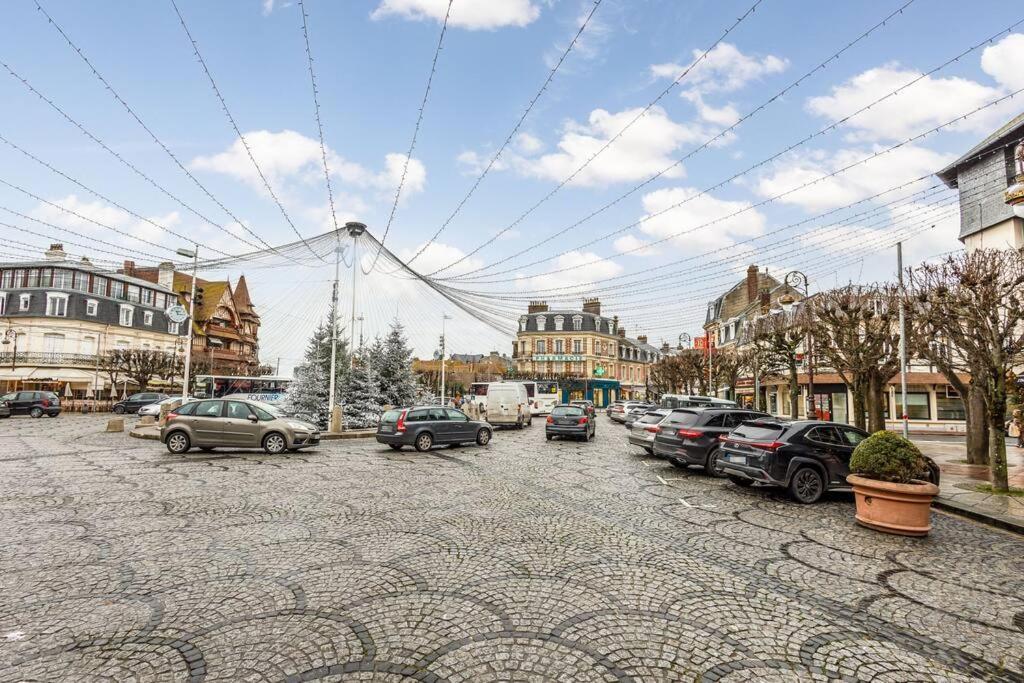 Anj Centre Deauville